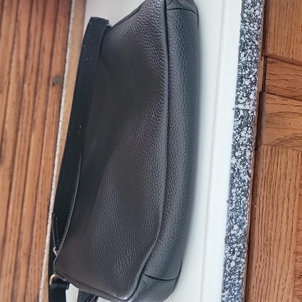 FOSSIL pebbled Elegant Black Leather Crossbody Bag Purse - Picture 12 of 14